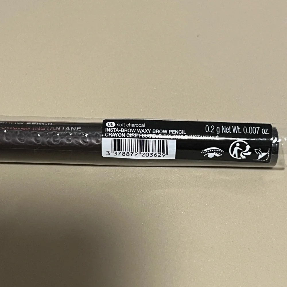 Sephora Soft Charcoal Insta-Brow Pencil - Picture 3 of 10